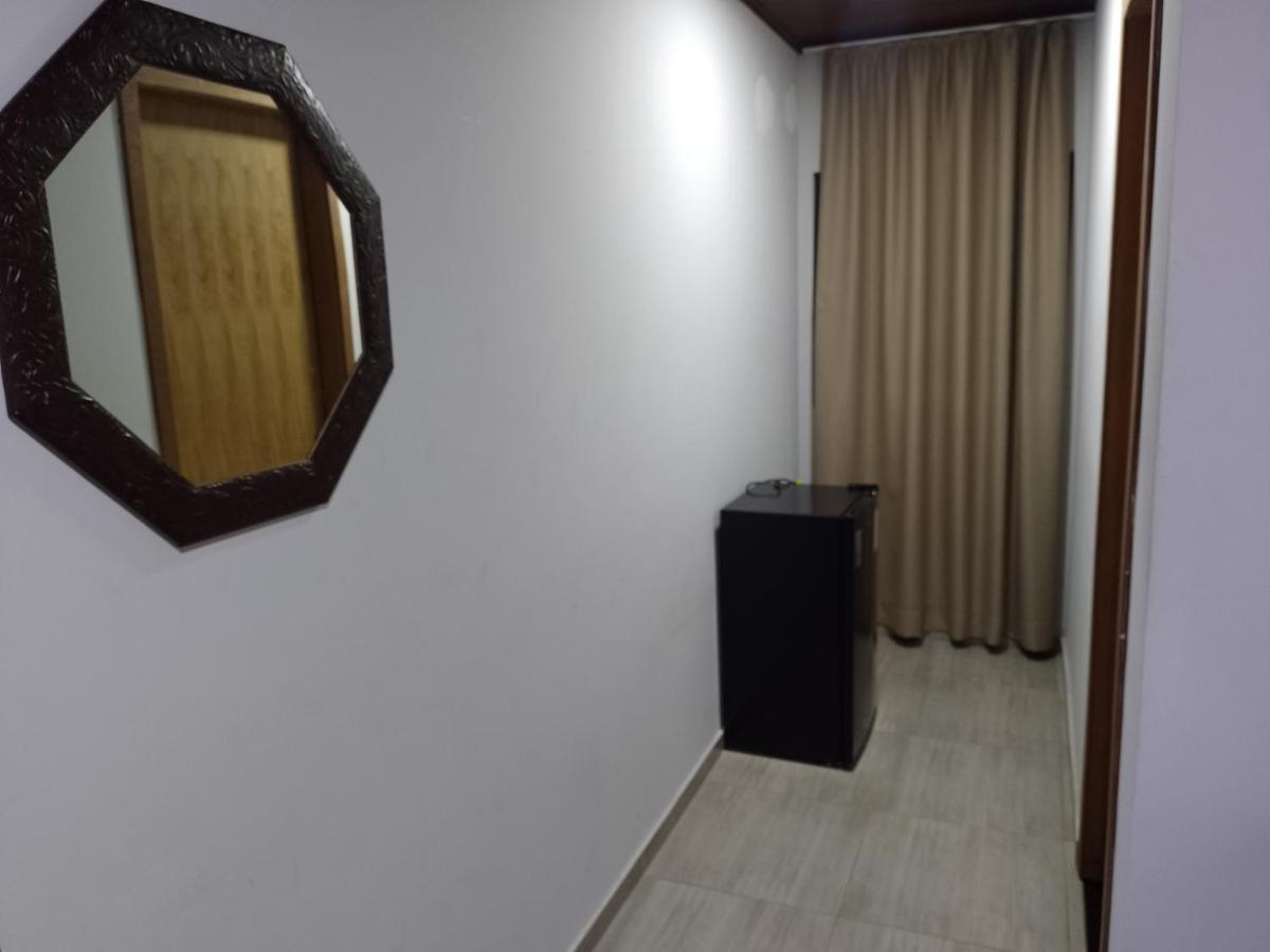 Hotel Rof Telêmaco Borba Екстериор снимка