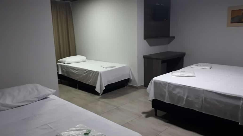 Hotel Rof Telêmaco Borba Екстериор снимка