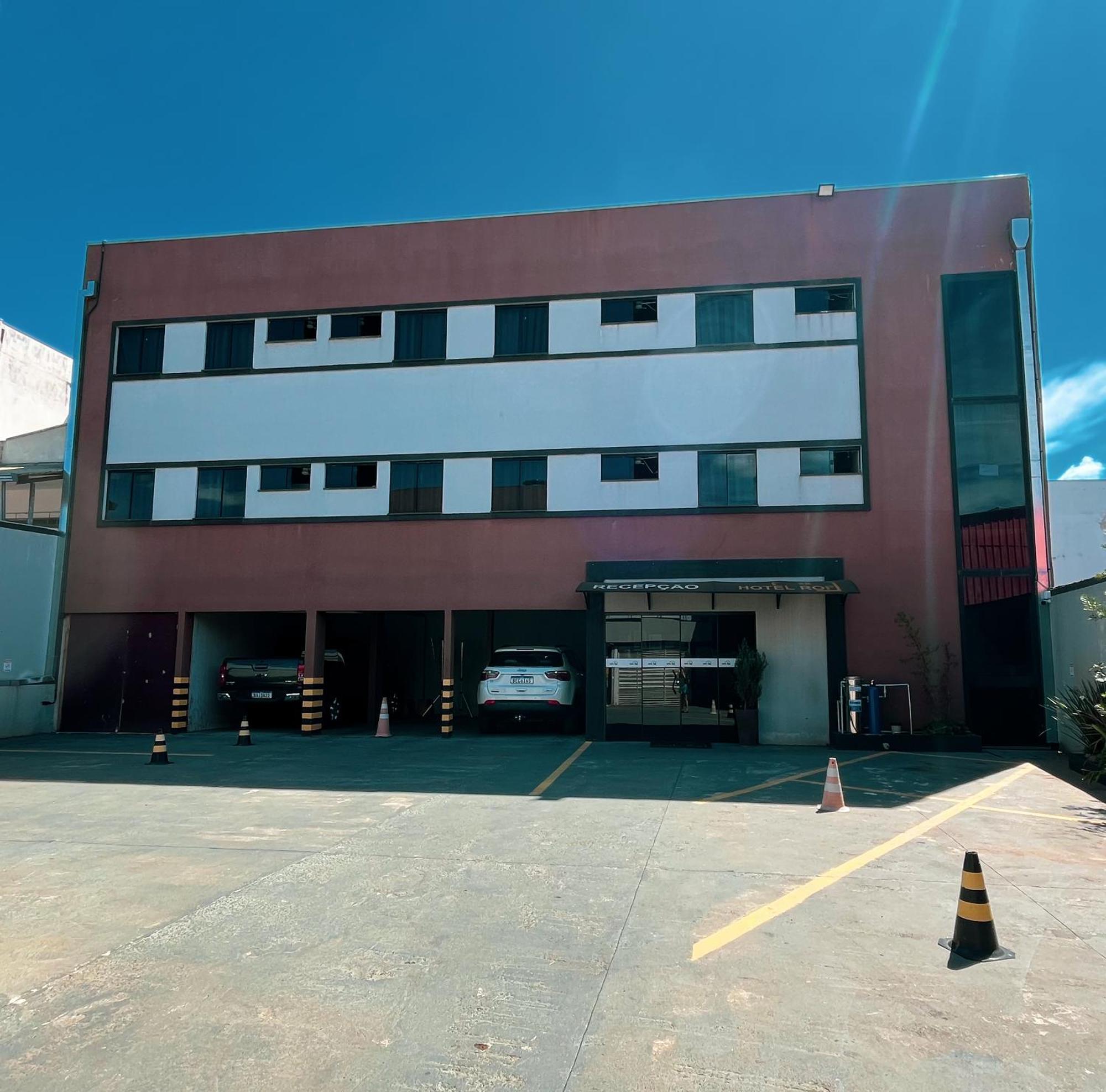 Hotel Rof Telêmaco Borba Екстериор снимка